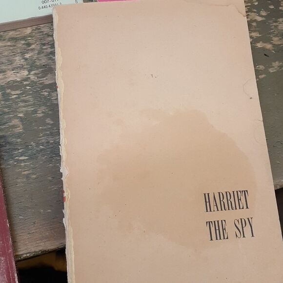 11 assorted vintage apple paperbacks and Dell yearling books - Picture 12 of 12